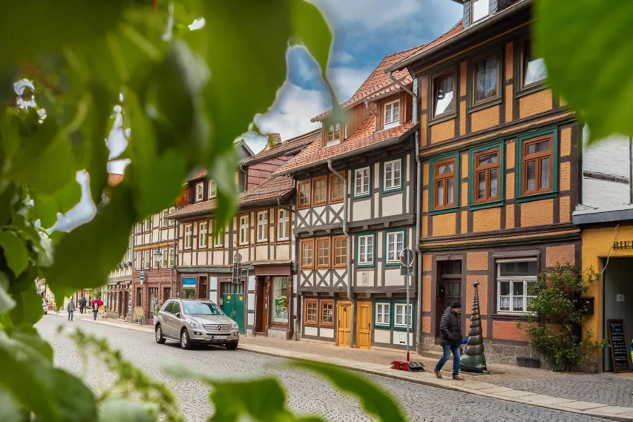 Wo schlafen nahe Schiefes Haus: 2 zentrale Hotels in Wernigerode